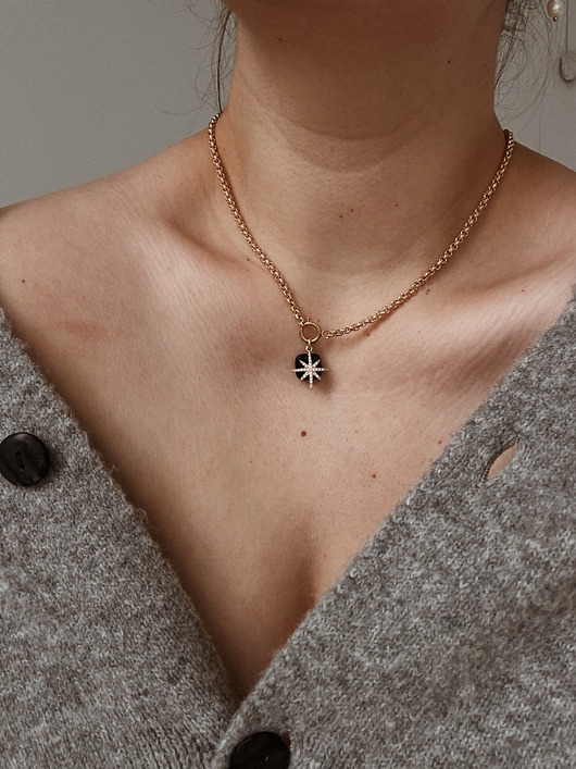 złote naszyjniki Naszyjnik łańcuszek Agat czarny i Gwiazda