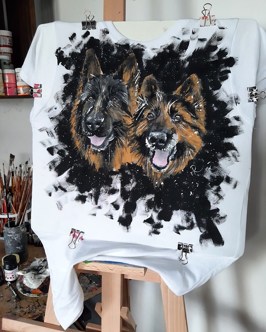 t-shirty męskie Męska koszulka z owczarkiem niemieckim.