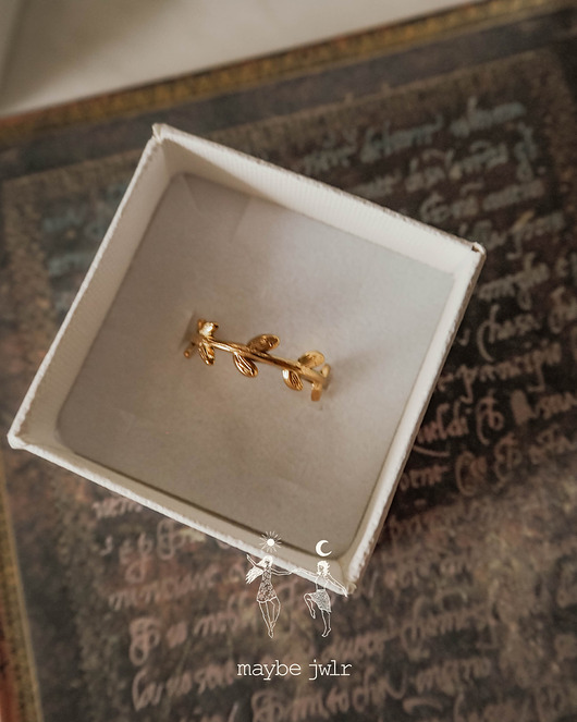 pierścionki złote Pierścionek regulowany listki