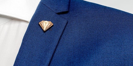 Wyjątkowa przypinka Dianond Lapel BeWooden Polska
