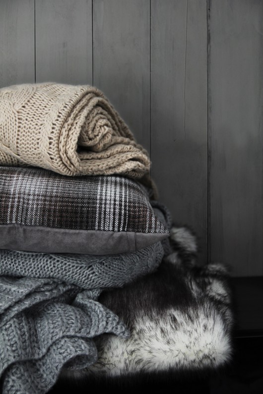 koce i narzuty Koc Dziergany w klasyczne warkocze szary