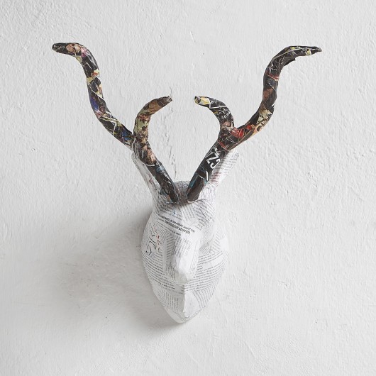 Jelonek Gazetowy PAPER SCULPTURE