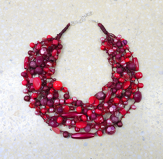 korale 6258 czerwony, bordowy naszyjnik; kolia; lekki elegancki naszyjnik