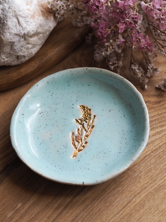 pojemniki na biżuterię Spodek na biżuterię lub palo santo