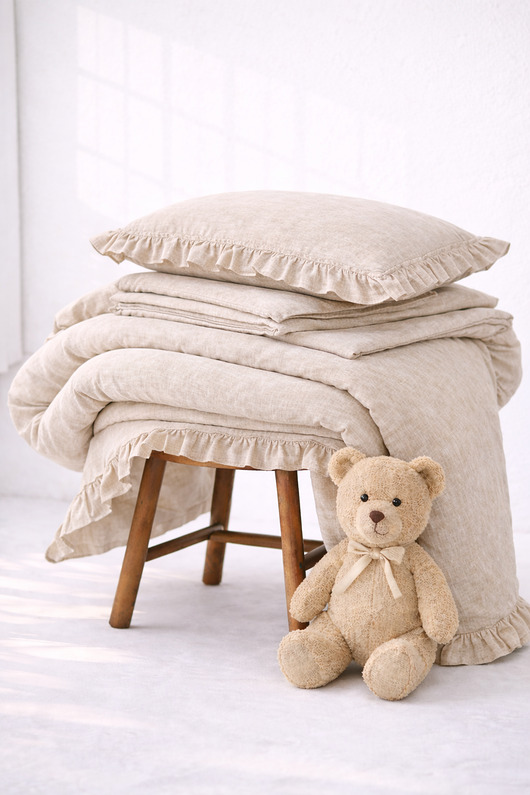 kocyki, kołderki, pościel dla dzieci Lniana pościel dziecięca z falbanką - naturalny