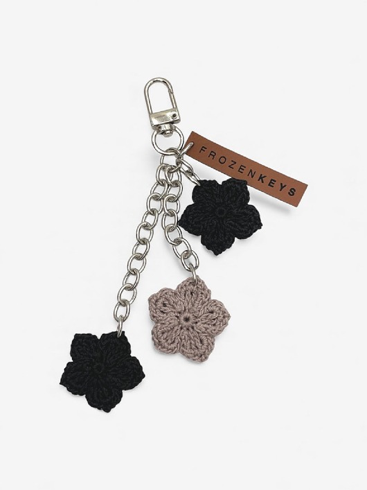 breloki Brelok Trzy Kwiatki - Chłodny Beż i Czerń