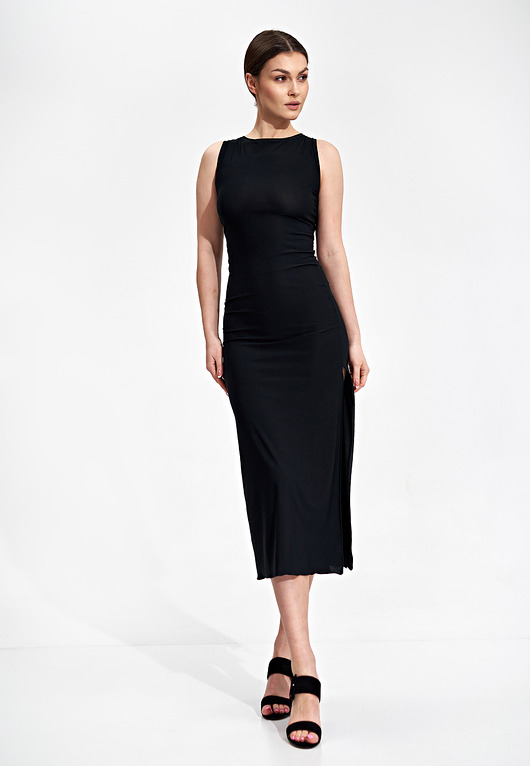 sukienki midi damskie Elegancka dopasowana sukienka midi bez rękawów i z wiązaniem - M864