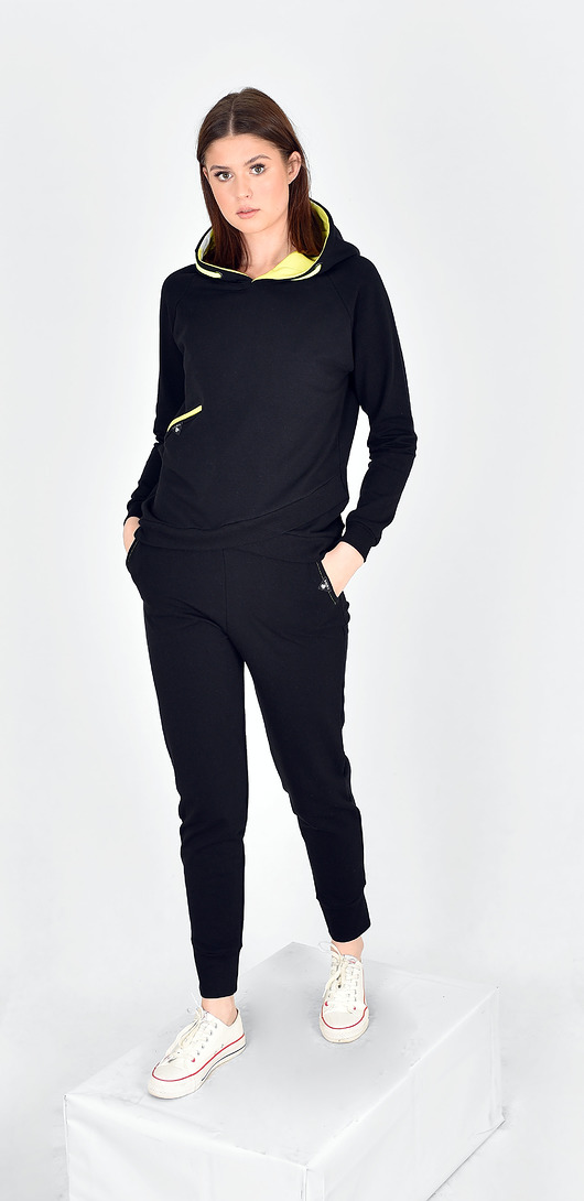 Komplet dresowy Kamila czarny 3 for U
