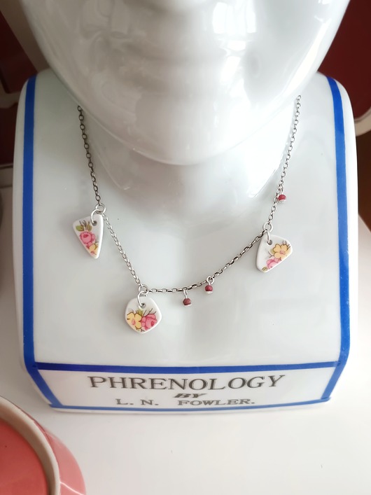 wisiory Kolia w kwiaty + rubiny