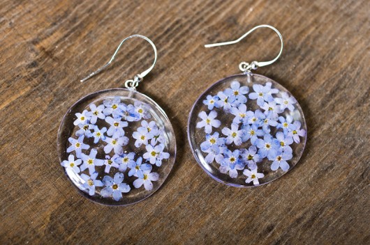 Kolczyki z niezapominajkami - żywica, srebro So Jewelry