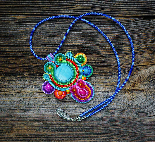 wisiory Bajkowy wisior soutache