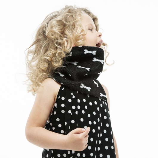 Ciepły Wygodny Komin Tuba Szalik Black Bones CADOaccessories