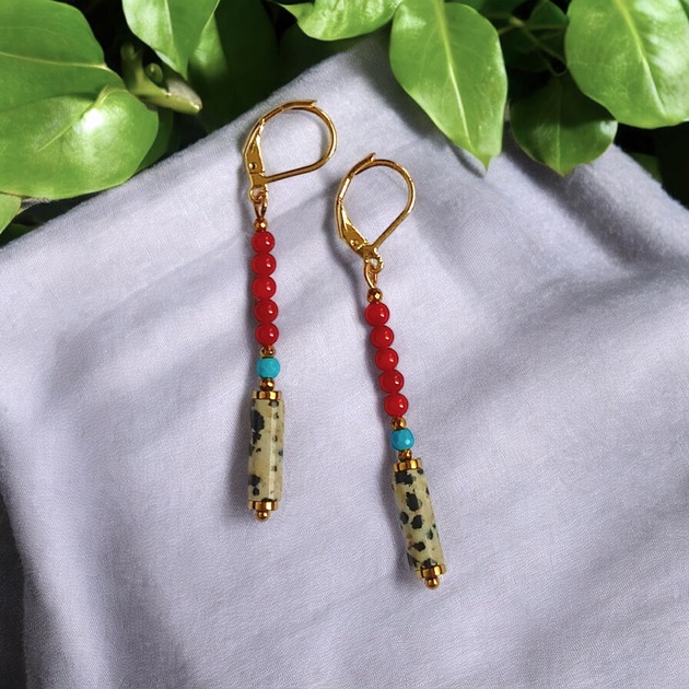 kolczyki z kamieniami Kolczyki długie : INDIA: jaspis, koral, magnezyt