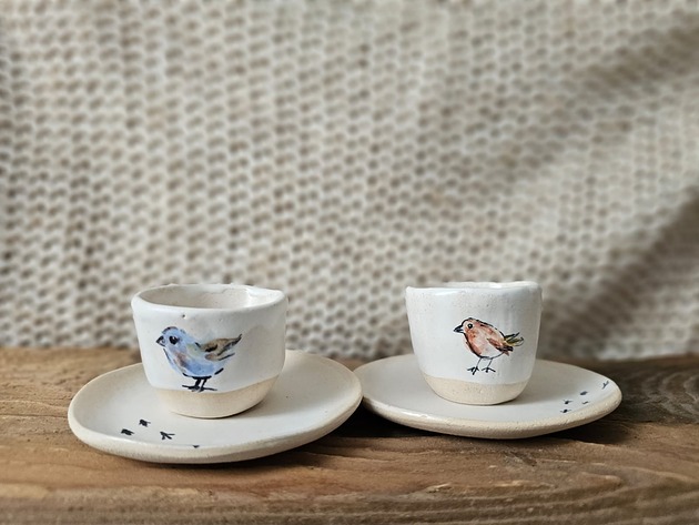 kuchnia - różne Zestaw ceramicznych kieliszków na jajka z talerzykami handmade