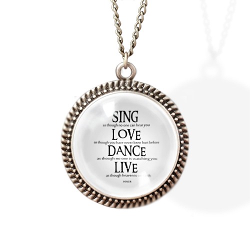 Sing Love Dance Live - medalion Makaliboo