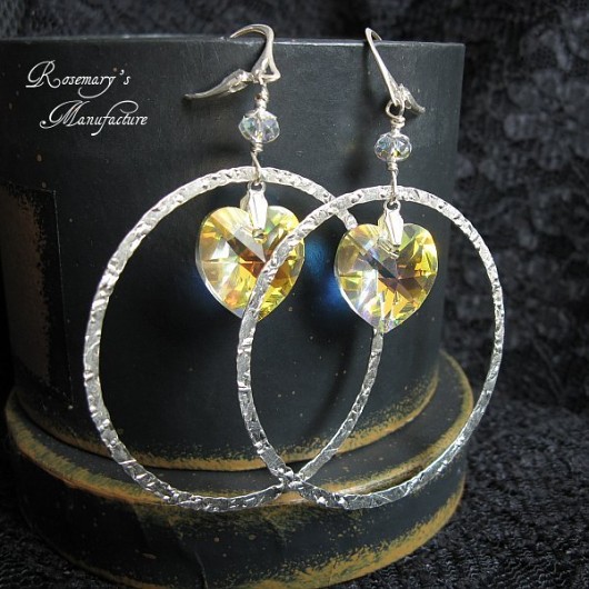 Hearts in Circles by Matusevic