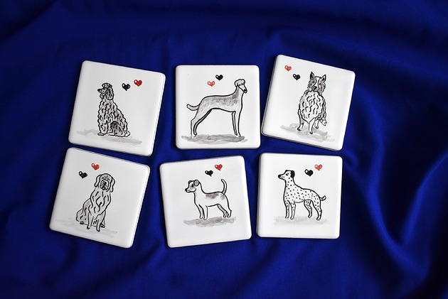 podkładki do kuchni Kafle ręcznie malowane- podkładki ceramiczne psy mix