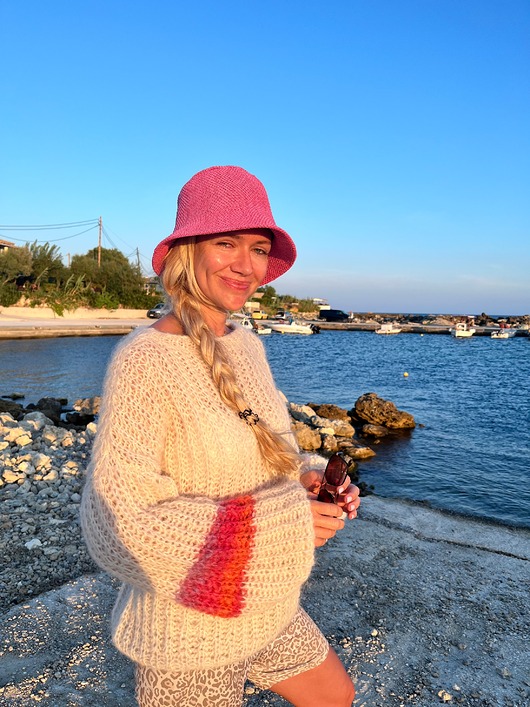 swetry damskie  Sweter oversize
