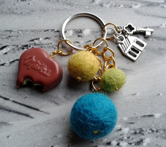 Colorfull BALL Milka HENS Chic