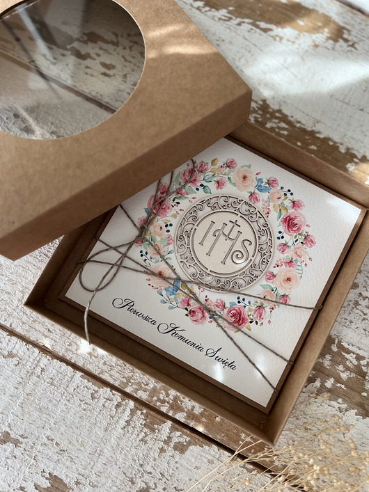 kartki na komunię Kartka na komunię - pamiątka komunii ręcznie robiona