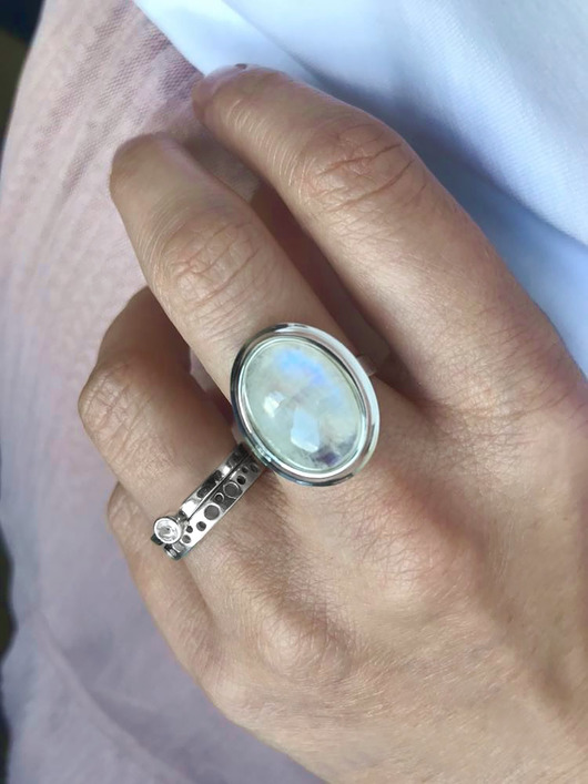 pierścionki srebrne Stone - Srebrny pierścionek z kamieniem księżycowym