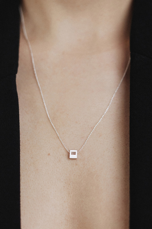 wisiory MONOLITH mini / silver necklace