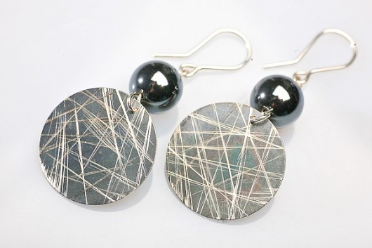 vintage hematite motivart