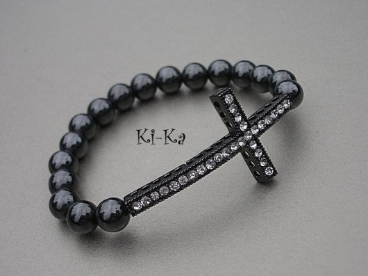Crucifix black- bransoletka KiKa pracownia