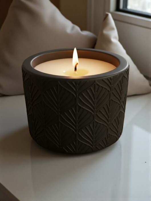 świeczniki i świece Świeca sojowa inspirowana zapachem Carolina Herrera- DEEP BLACK