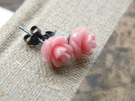 kolczyki wire wrapping różowa różyczka