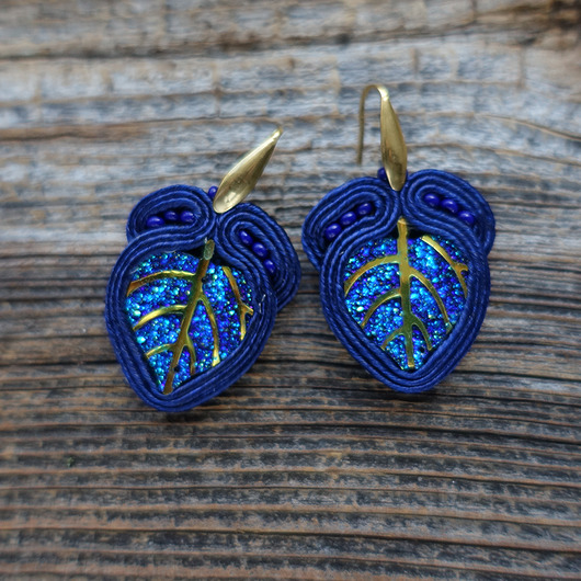 kolczyki soutache Migoczące listki- kolczyki sutasz