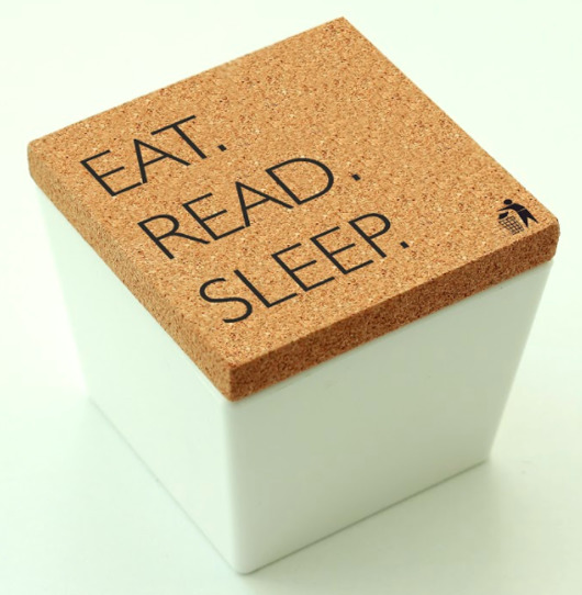 Eat, read and sleep Czysty stolik