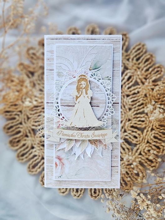 kartki na komunię Kartka komunijna dla dziewczynki