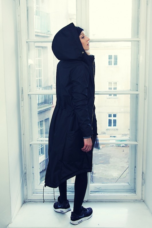 Dresoparka Black S STREETCODE