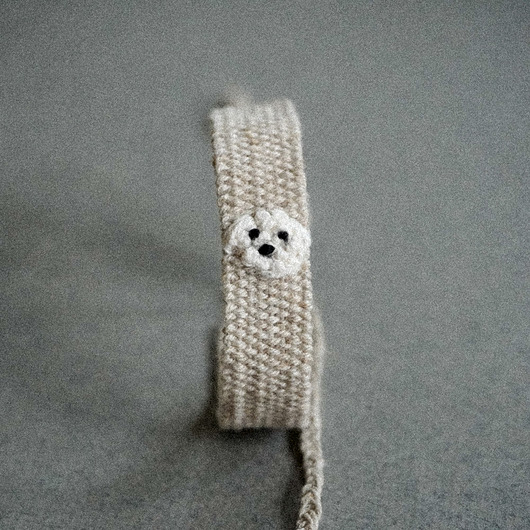 bransoletki na sznurku Unikatowa bransoletka handmade z haftowowanym pieskiem - maltańczyk