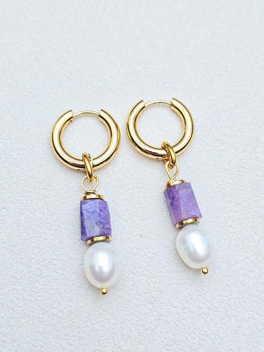 kolczyki z kamieniami Kolczyki Koła z Sugilitem i Perłą