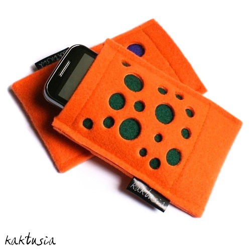 BUBBLES :: etui na telefon kaktusia