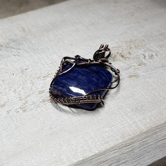 wisiory Naszyjnik z sodalitem m270