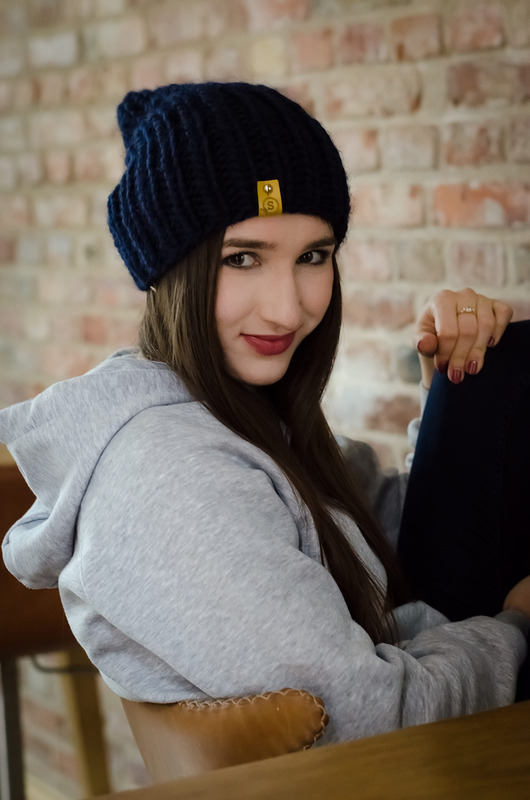 czapki damskie Granatowa czapka z wełny i alpaki  WOOLY granat wełna 100%