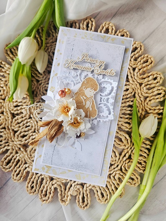 kartki na komunię Kartka komunijna dla dziewczynki