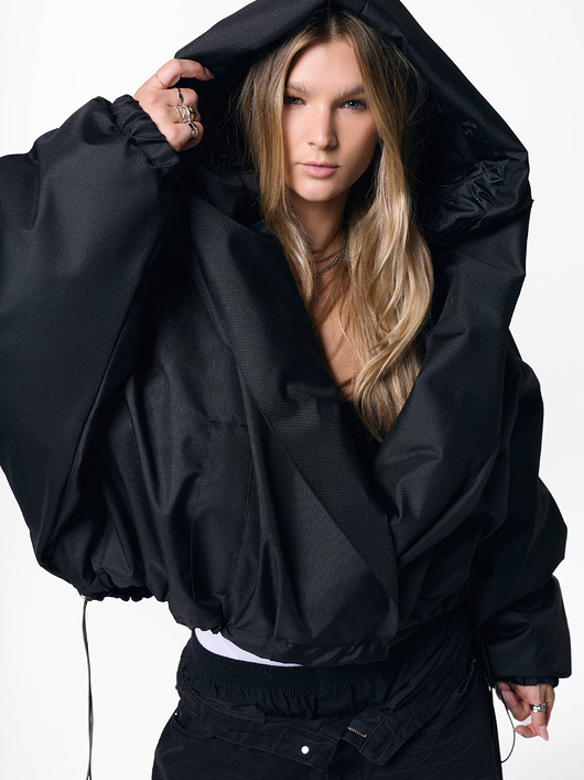 kurtki damskie Hoodscape black bomber jacket