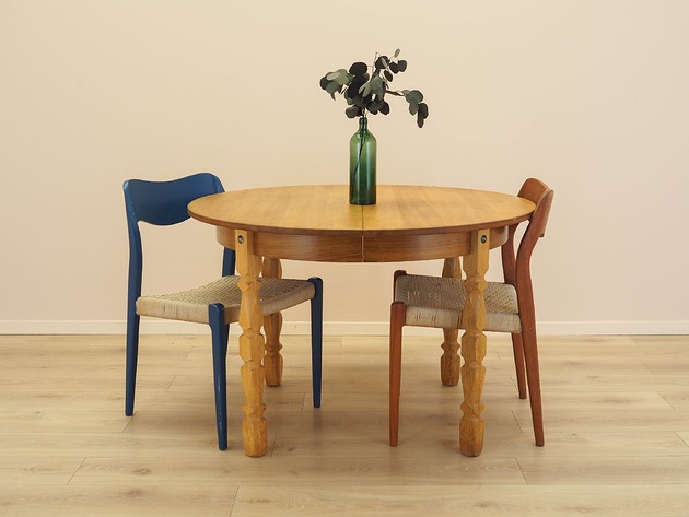 stoły Stół okrągły dębowy, duński design, lata 60, designer: Henning Kj