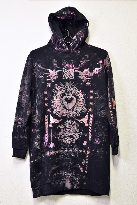 bluza z kapturem damska Długa  bluza kangurka z kapturem  Serce L /XL