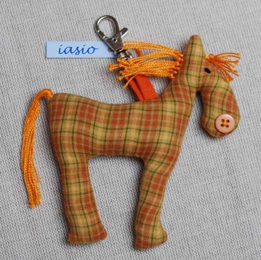 konik w kratkę iasio