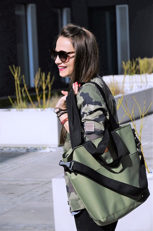 Duża torba Miss Szoperka 2 - zieleń khaki Militu