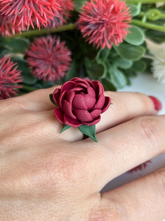 pierścionki - różne Elegant Peony Flower Ring