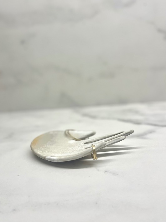 pojemniki na biżuterię Ceramiczna Łapka Handmade Talerzyk na Biżuterię Milky Romantic