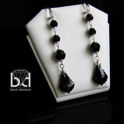 Czarne  kryształ Swarovski Black Diamond