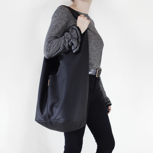 Short Boogi Bag czarna / torebka hobo / boho hairoo