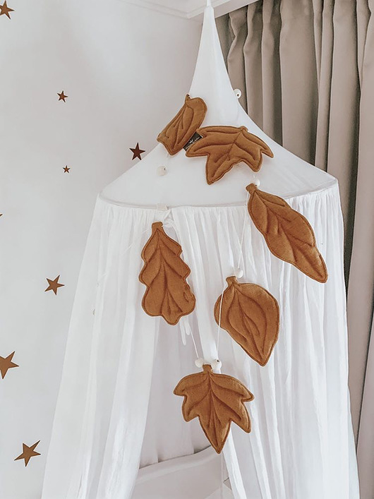 namioty, tipi Lniana Girlanda 6 liści - karmel